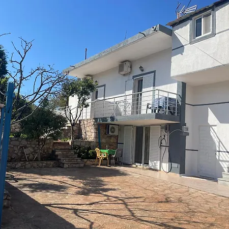 Ultra Apartmán Ksamil