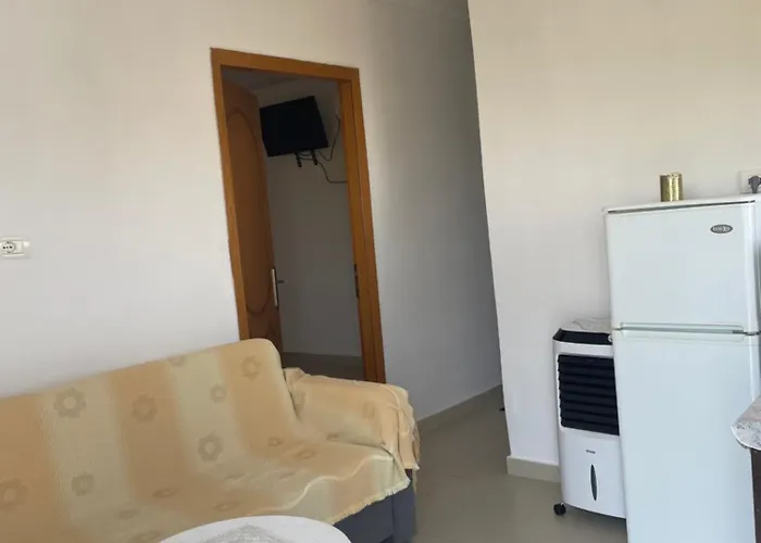 Ultra * 卡萨米尔